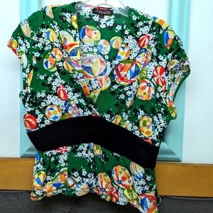 Trashy Diva Anna Blouse, Green Kimono print, size 14